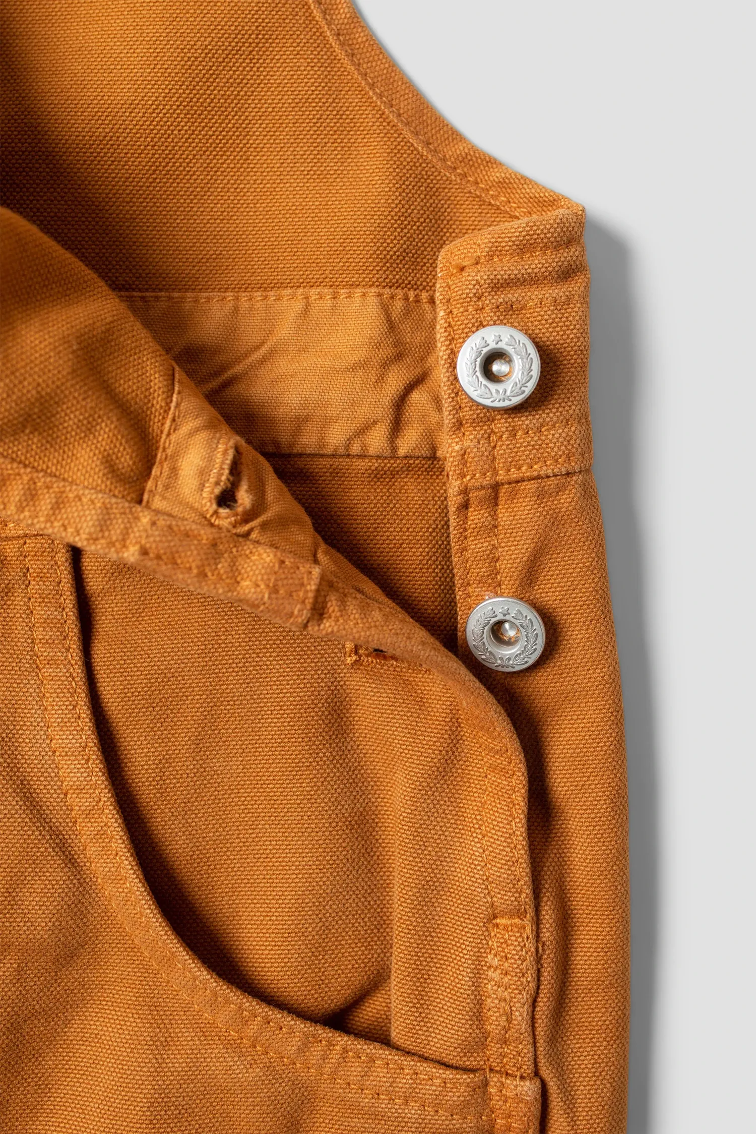Earls Bib - Brown Duck