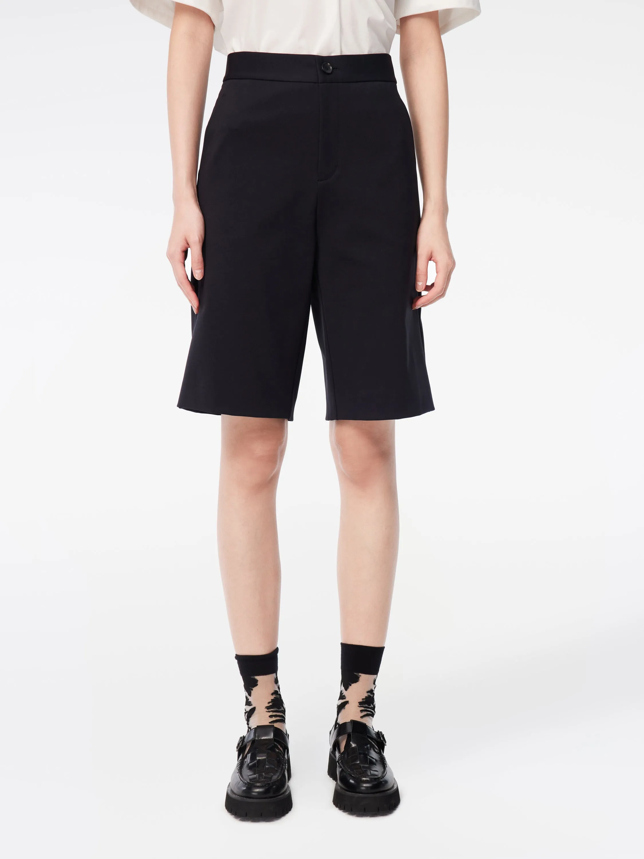 EP YAYING Black Bermudas Shorts