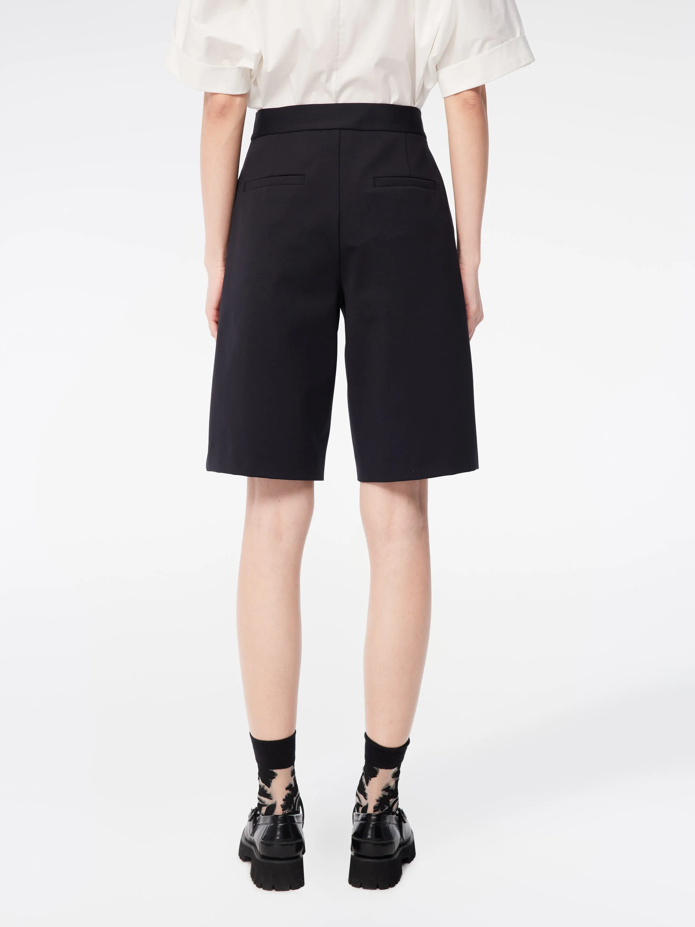 EP YAYING Black Bermudas Shorts
