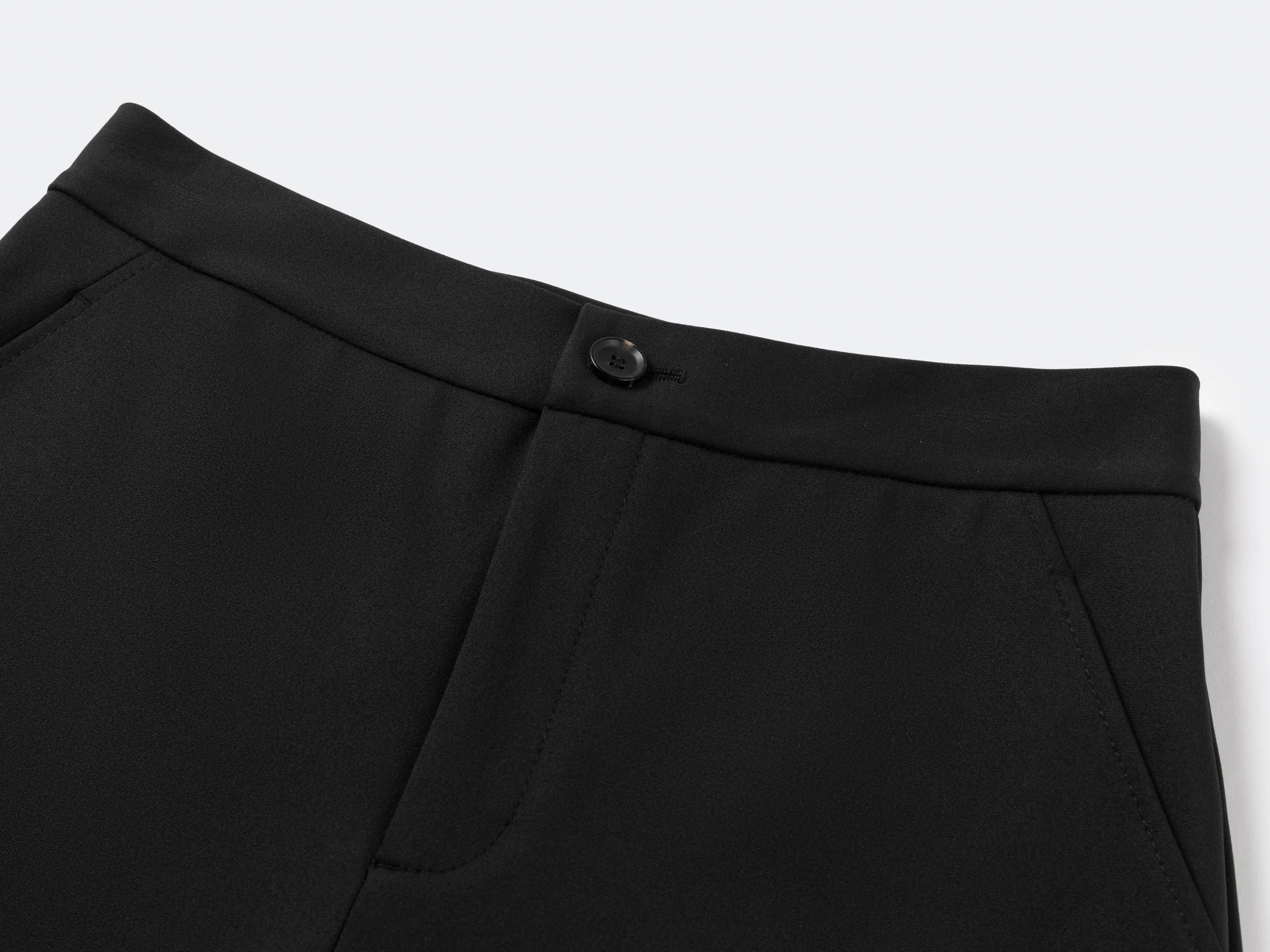 EP YAYING Black Bermudas Shorts