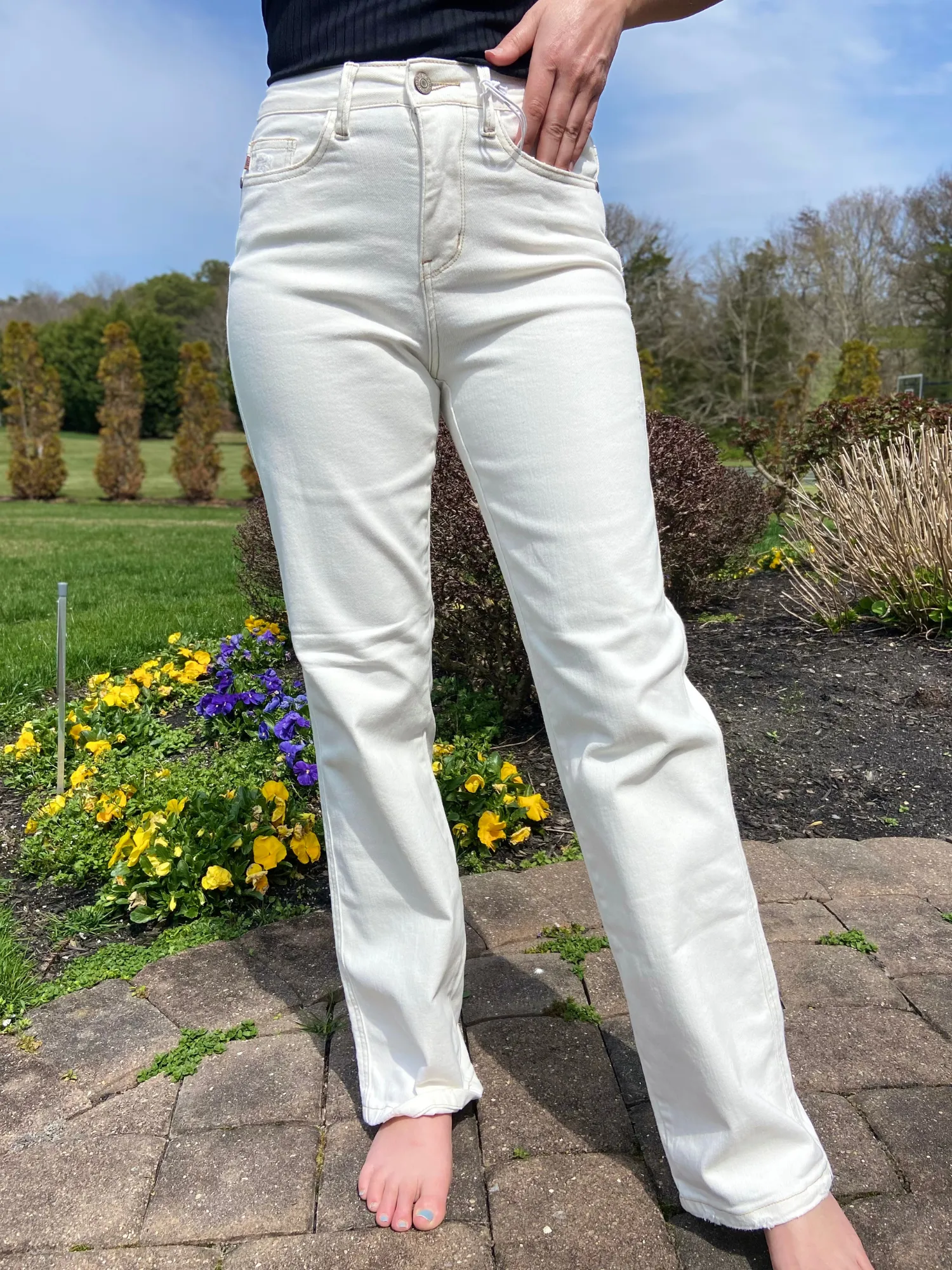 Judy Blue High Waist Mild White Straight Leg Jeans