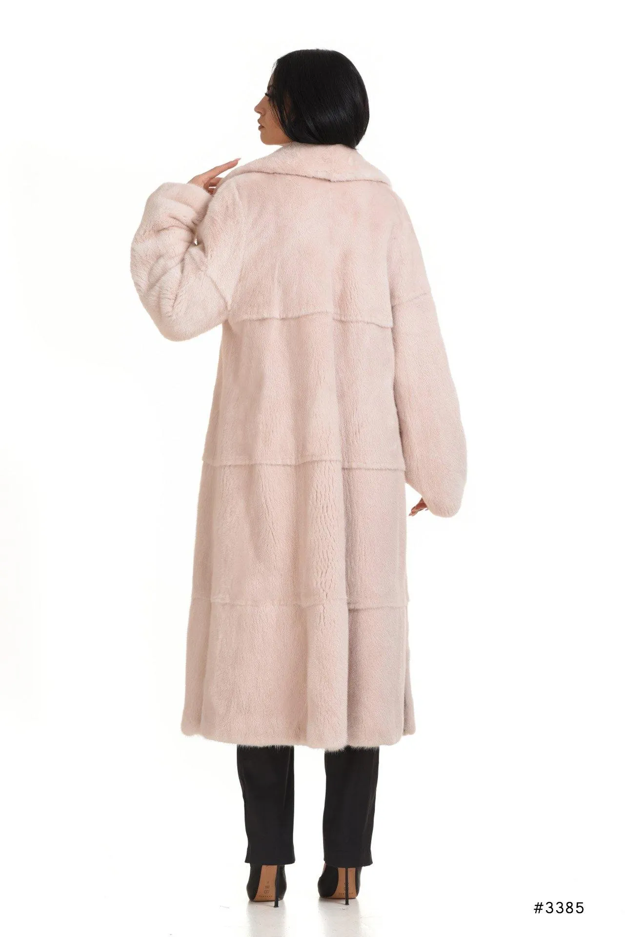 Long mink coat with english collar