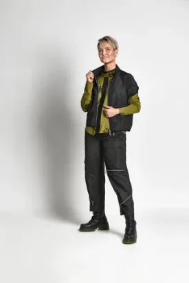 Parachute Short Sleeve Jacket in Black