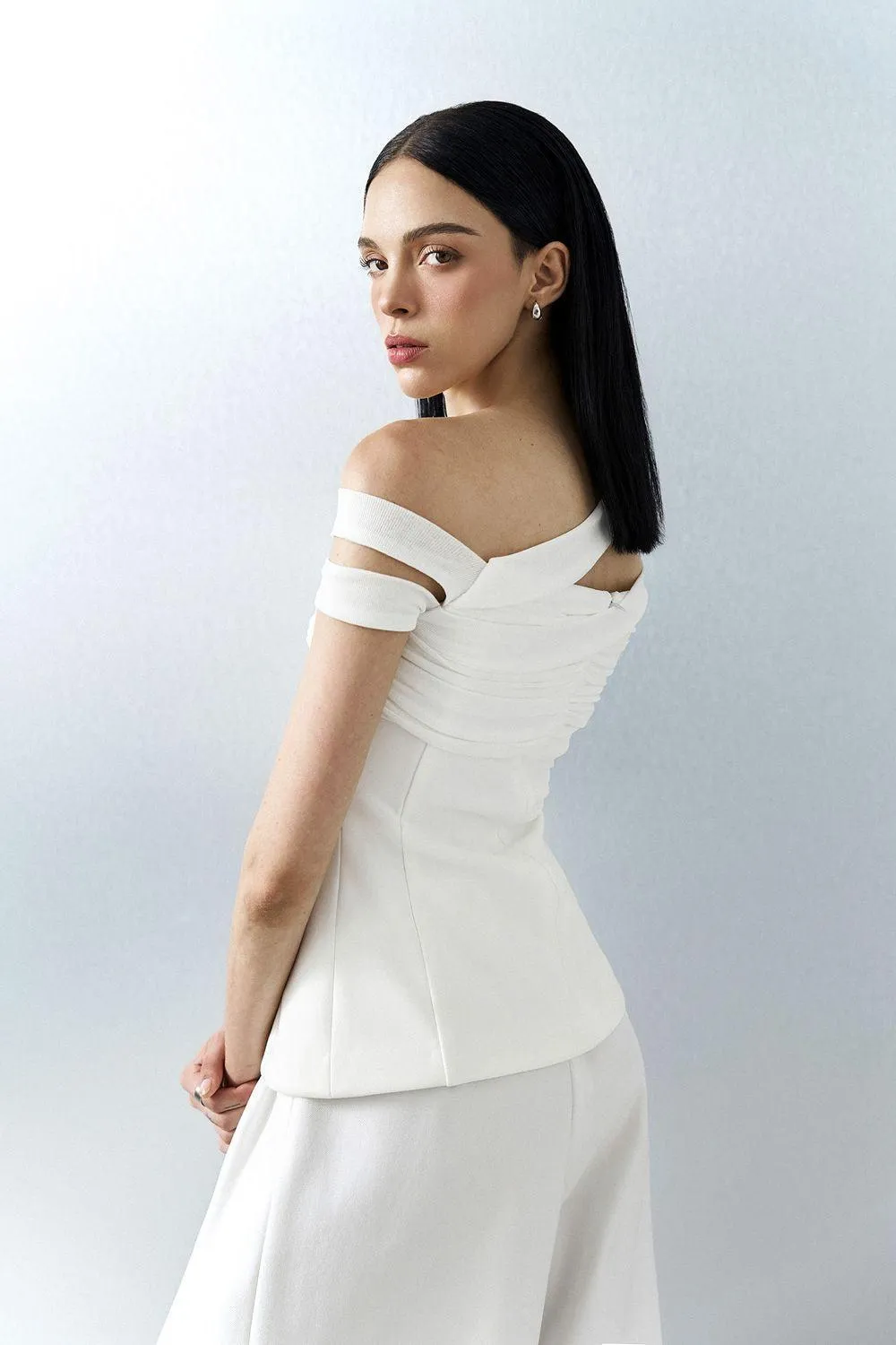 Saffira Hourglass Off-Shoulder Spandex Shirt