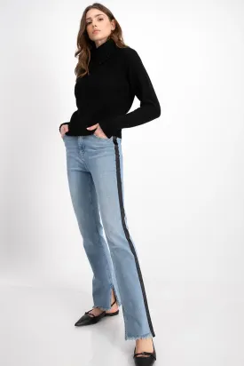 Side Ribbon Flared Jeans
