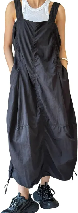 utcoco Women's Casual Baggy Cargo Overall Dress Ruched Drawstring Loose Fit Sleeveless Midi Dresses with Pockets